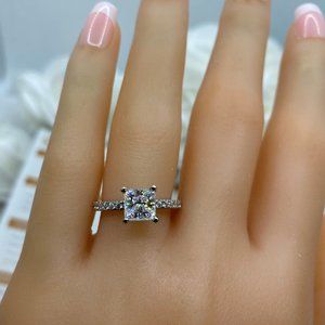 1.2 Carat 6x6mm Princess Cut Moissanite Ring D-FL